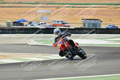 media/Sep-07-2025-TrackXperience (Sun) [[ee17e62fad]]/Level 2/Session 4 (Lower Chicane)/